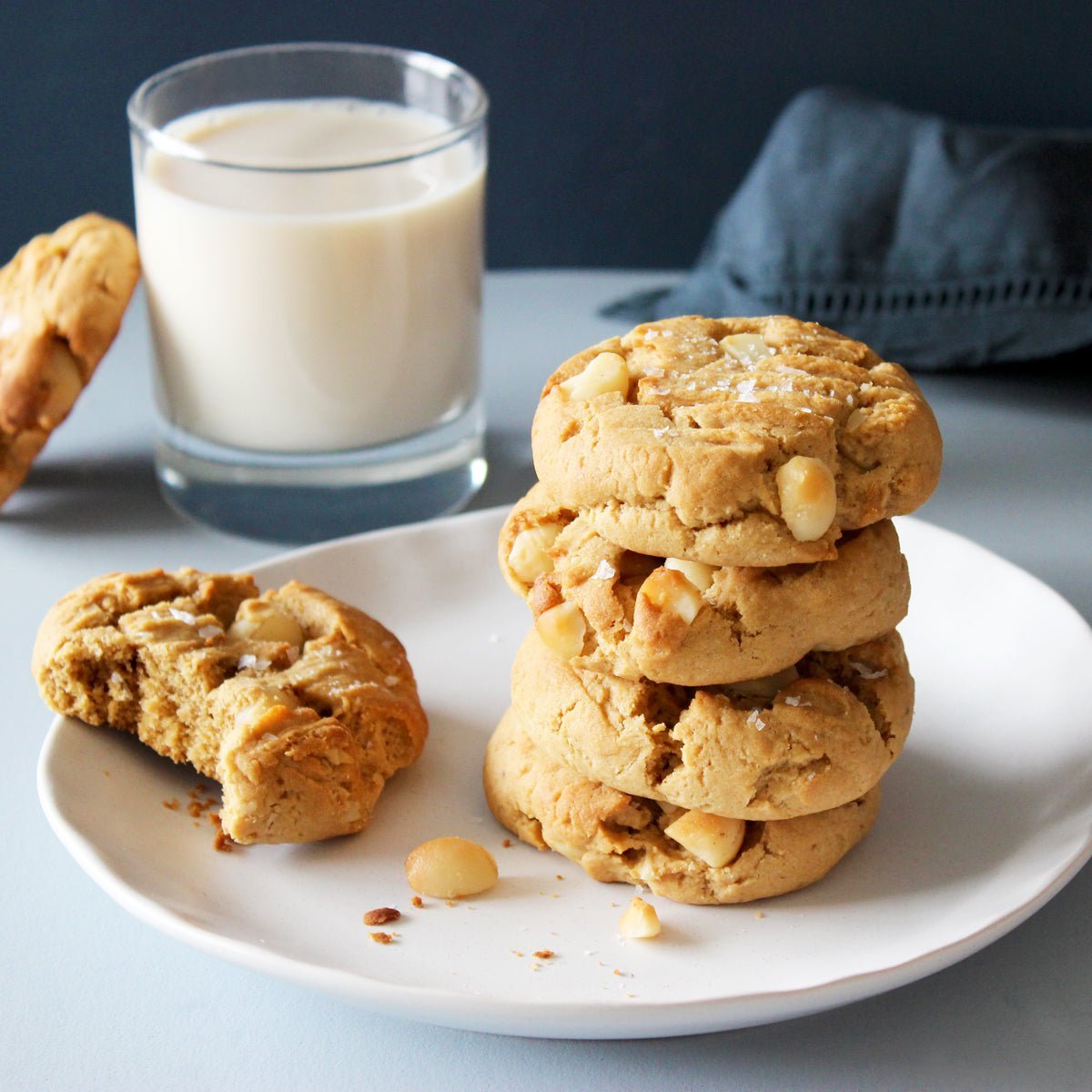 Coconut and Macadamia Nut Cookies - EasiYo NZ
