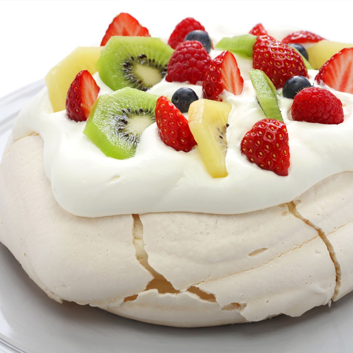 Pavlova with Greek Style Yogurt - EasiYo NZ